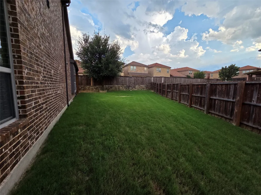 146 Rolling Fork Bend Irving, TX 75039