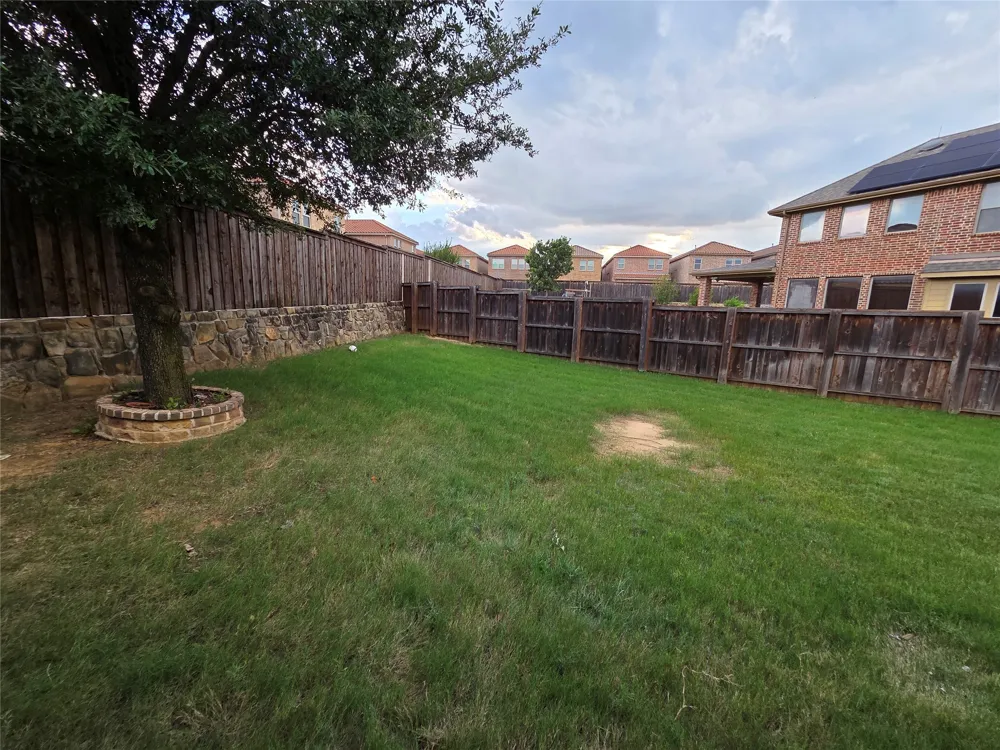 146 Rolling Fork Bend Irving, TX 75039