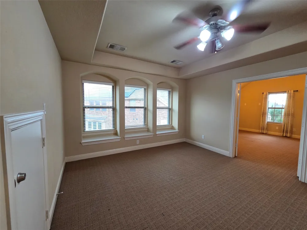 146 Rolling Fork Bend Irving, TX 75039