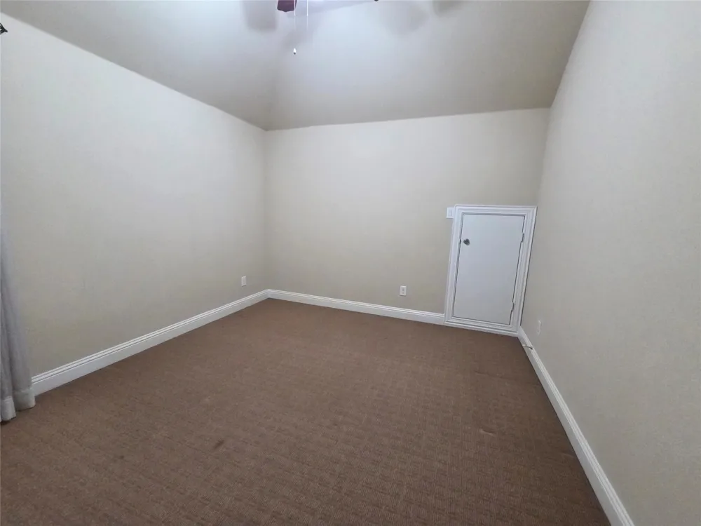 146 Rolling Fork Bend Irving, TX 75039