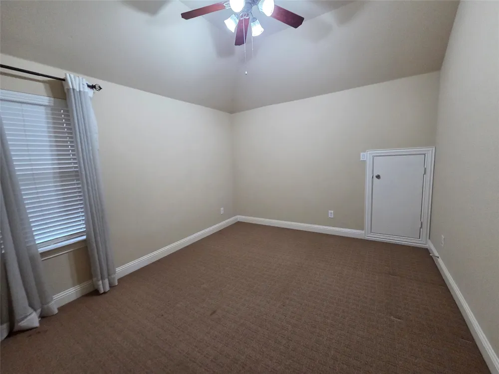 146 Rolling Fork Bend Irving, TX 75039