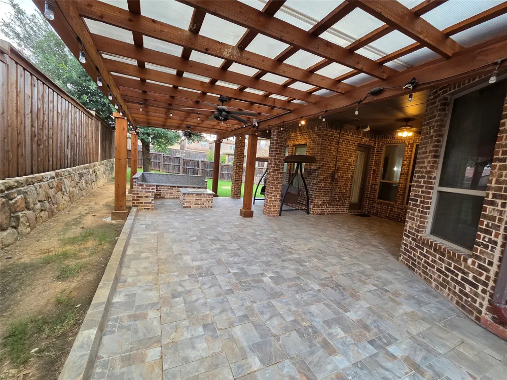 146 Rolling Fork Bend Irving, TX 75039
