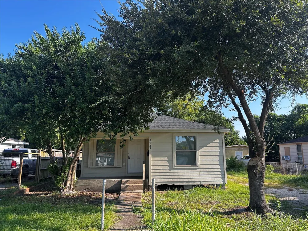 3929 Lynnfield Street Houston, TX 77016