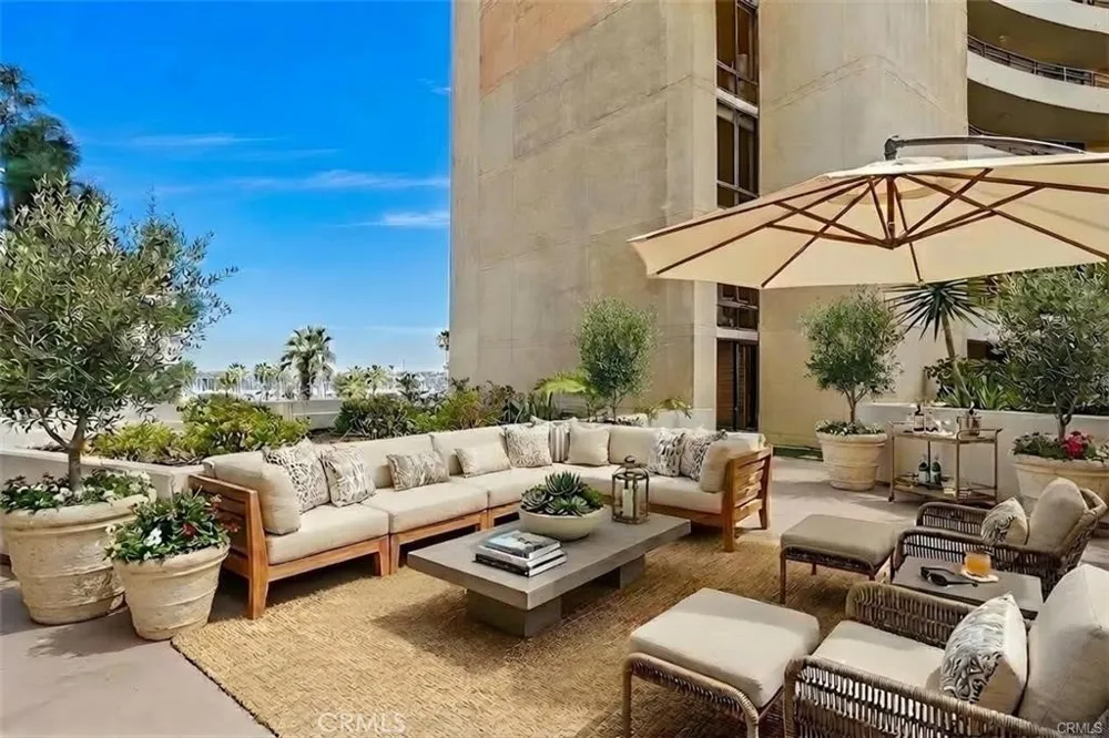 4337 Marina City Dr #149 Marina del Rey, CA 90292