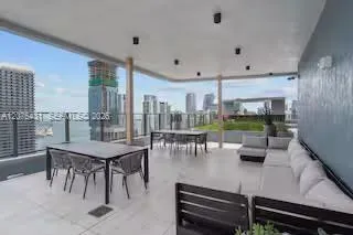 121 NE 5th St #1711 Miami, FL 33132