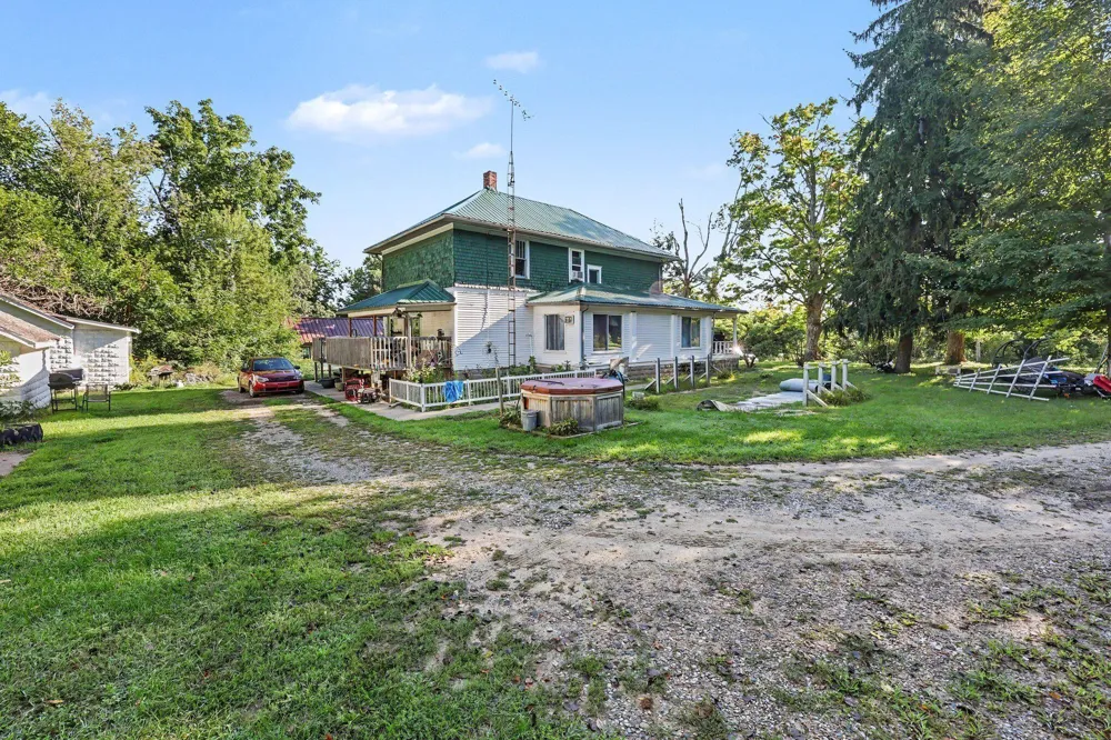 10590 Waldron Road Somerset Township, MI 49249