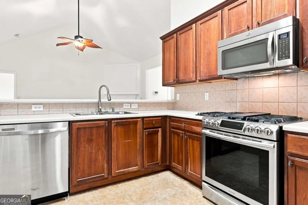 3870 Amberleigh TRCE Gainesville, GA 30507
