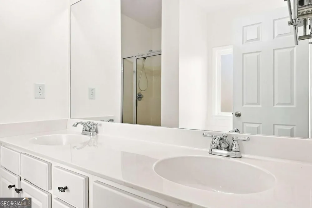 3870 Amberleigh TRCE Gainesville, GA 30507