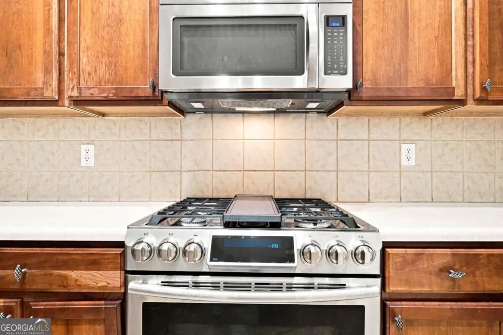 3870 Amberleigh TRCE Gainesville, GA 30507