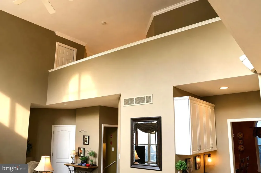 12 BROCKTON Ringoes, NJ 08551