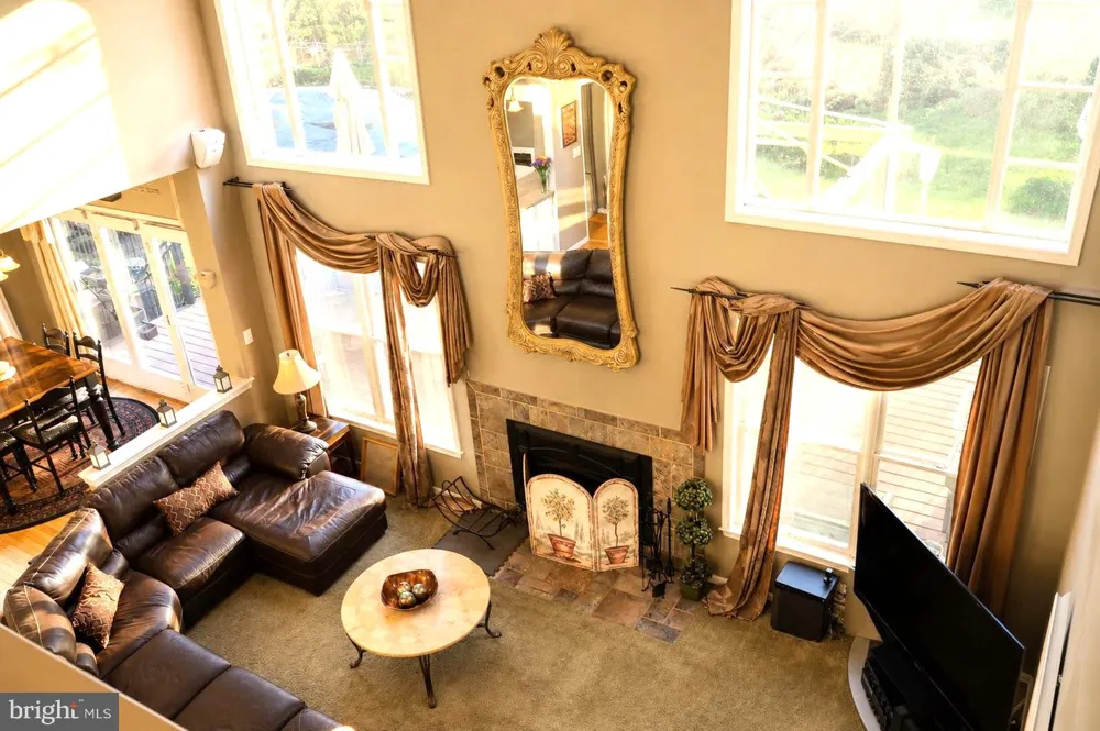 12 BROCKTON Ringoes, NJ 08551