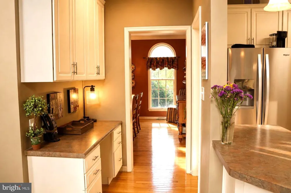 12 BROCKTON Ringoes, NJ 08551
