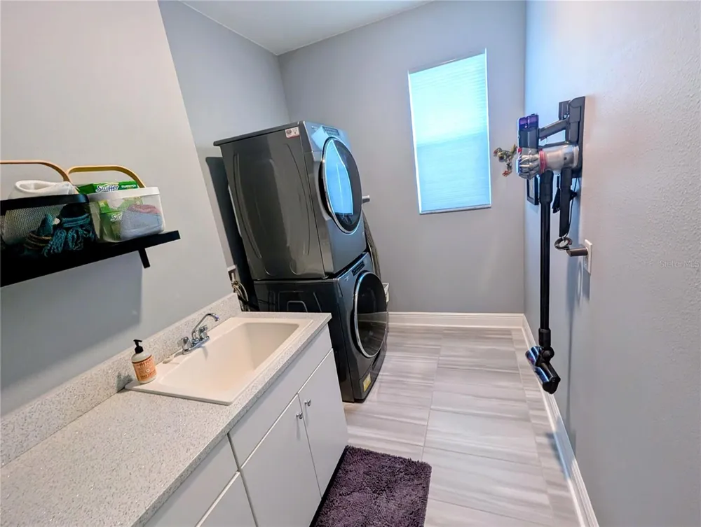 4844 ANTRIM DRIVE Sarasota, FL 34240