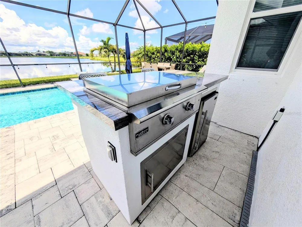 4844 ANTRIM DRIVE Sarasota, FL 34240
