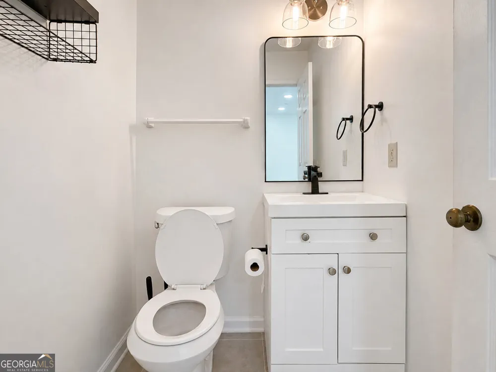 1130 Jamestowne TRL Alpharetta, GA 30009