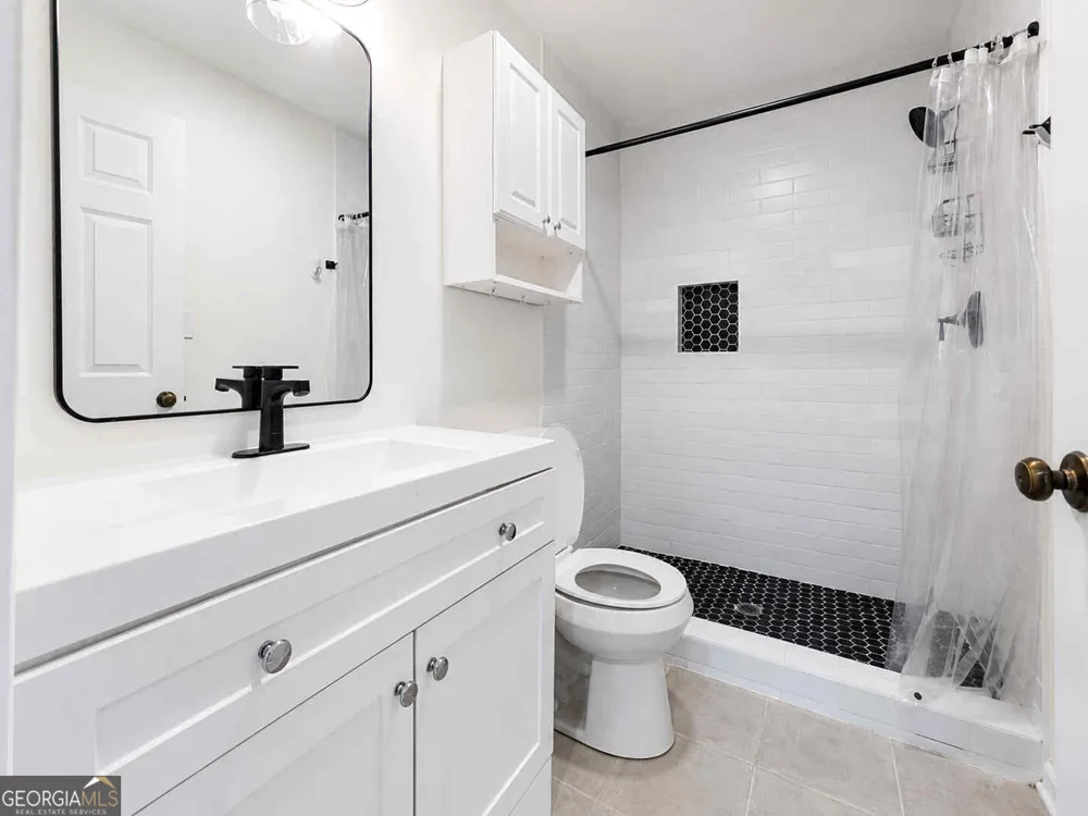 1130 Jamestowne TRL Alpharetta, GA 30009