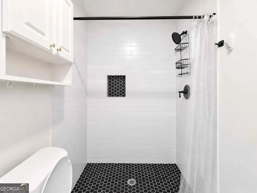 1130 Jamestowne TRL Alpharetta, GA 30009