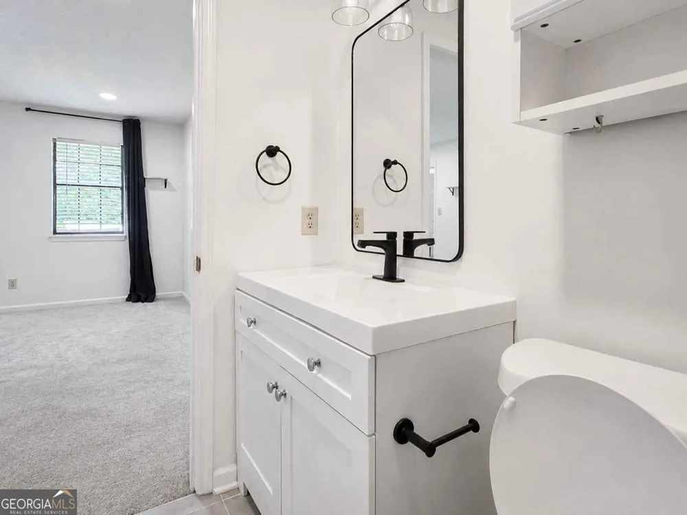 1130 Jamestowne TRL Alpharetta, GA 30009