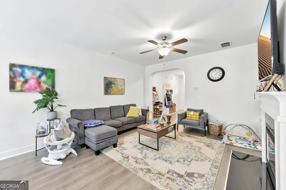 5811 Calle Vista DR Lithonia, GA 30058