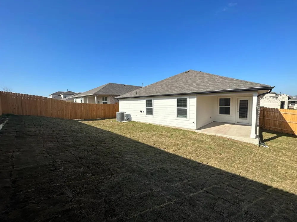 113 BRIGGS LANE San Marcos, TX 78666