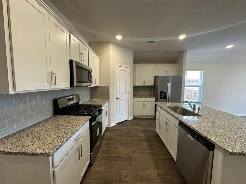 113 BRIGGS LANE San Marcos, TX 78666