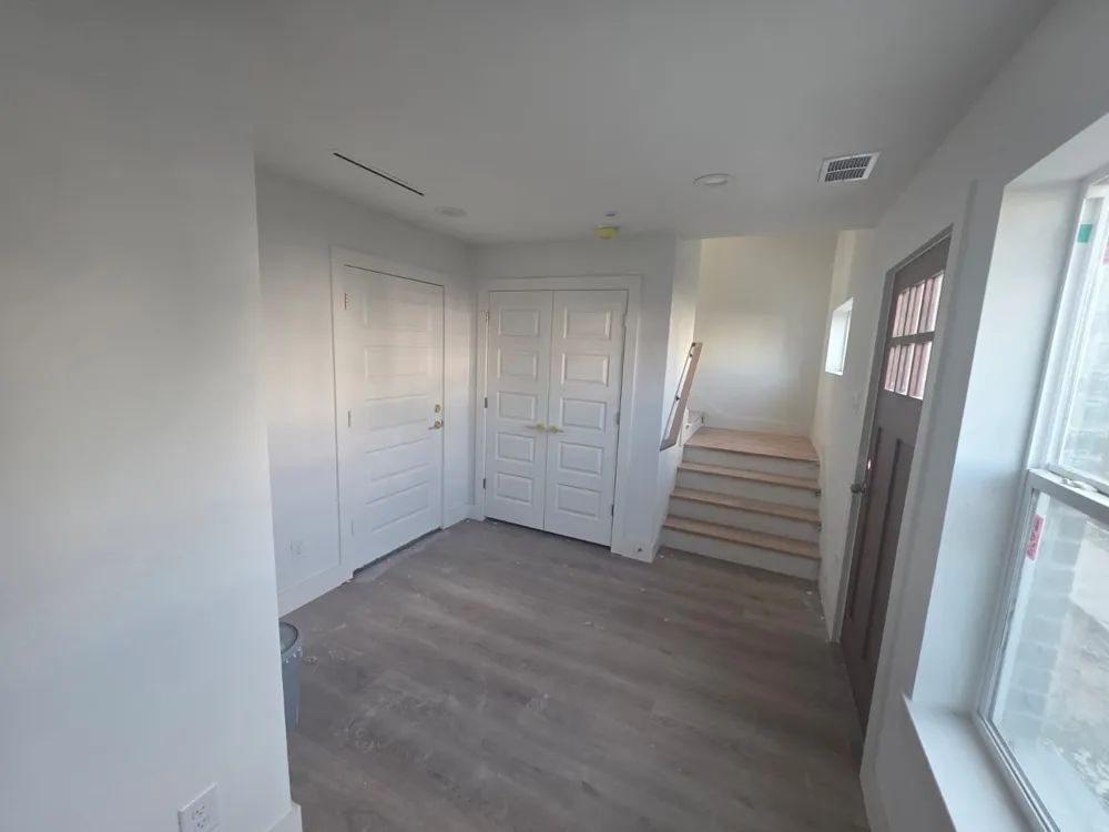 2514 Lucas Drive #101 Dallas, TX 75219