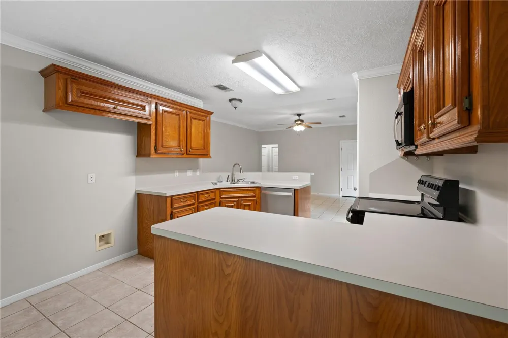 4019 Fm 565 Road Baytown, TX 77523