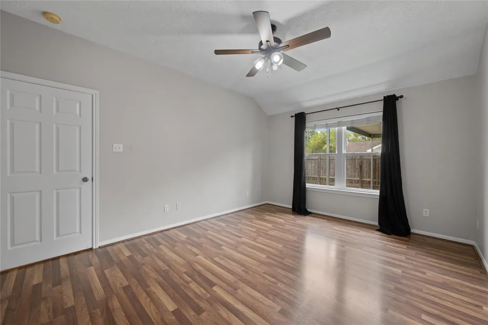 4019 Fm 565 Road Baytown, TX 77523