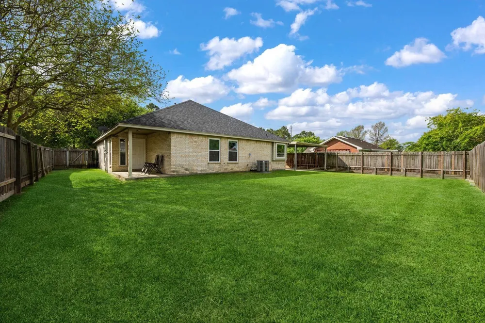 4019 Fm 565 Road Baytown, TX 77523
