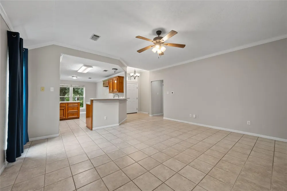 4019 Fm 565 Road Baytown, TX 77523