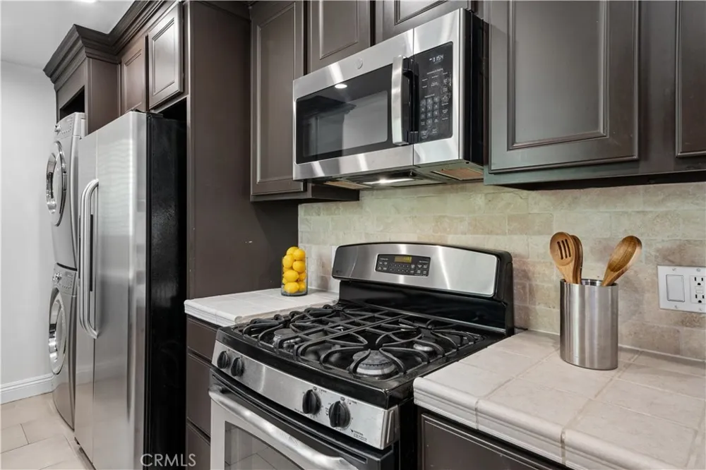 11816 Gorham #113 Los Angeles, CA 90049