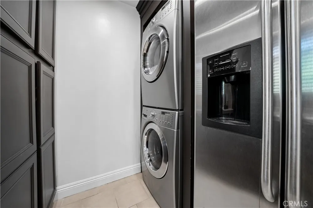 11816 Gorham #113 Los Angeles, CA 90049