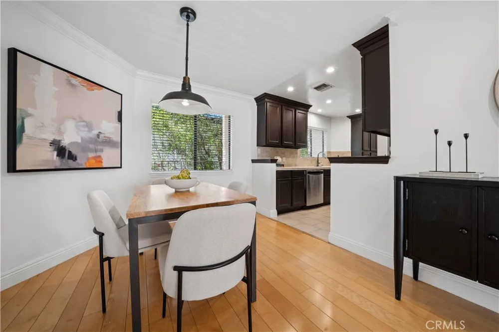 11816 Gorham #113 Los Angeles, CA 90049