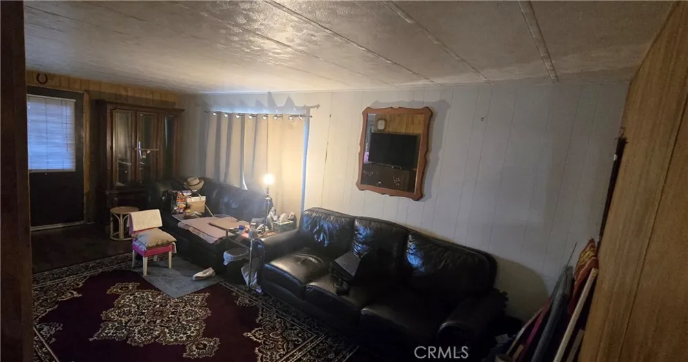 21001 Plummer #21 Chatsworth, CA 91311