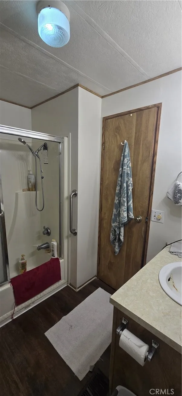 21001 Plummer #21 Chatsworth, CA 91311