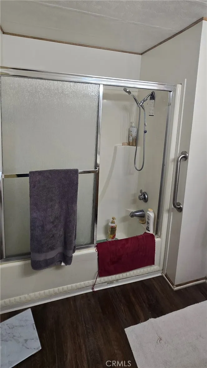 21001 Plummer #21 Chatsworth, CA 91311