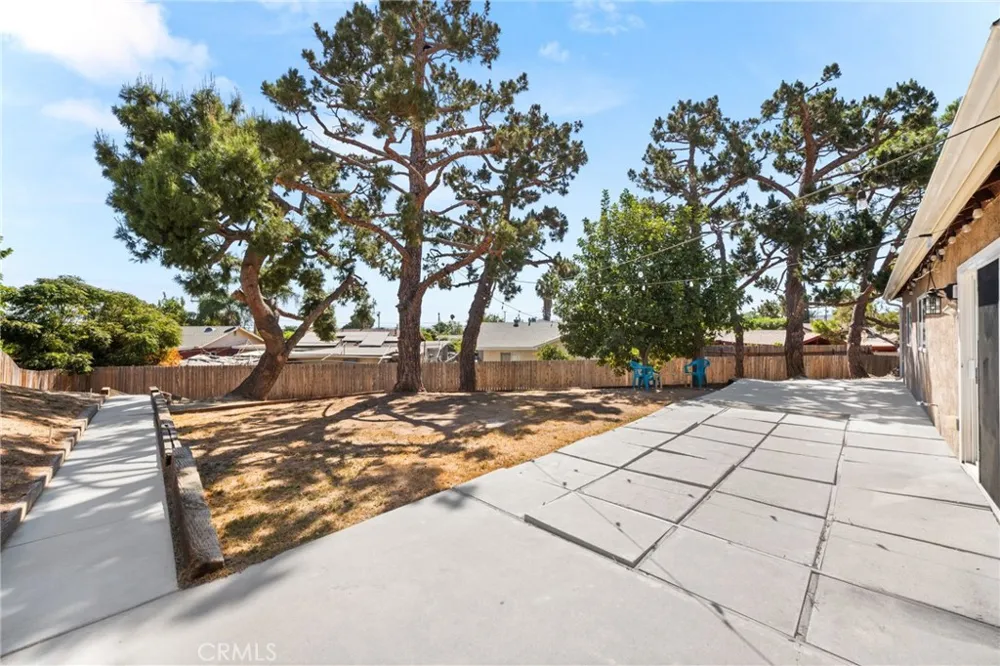 10021 Diamond Head Riverside, CA 92503