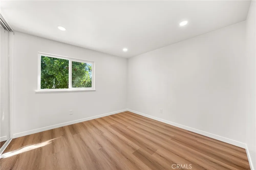 10021 Diamond Head Riverside, CA 92503
