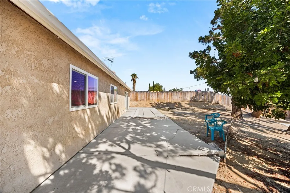 10021 Diamond Head Riverside, CA 92503