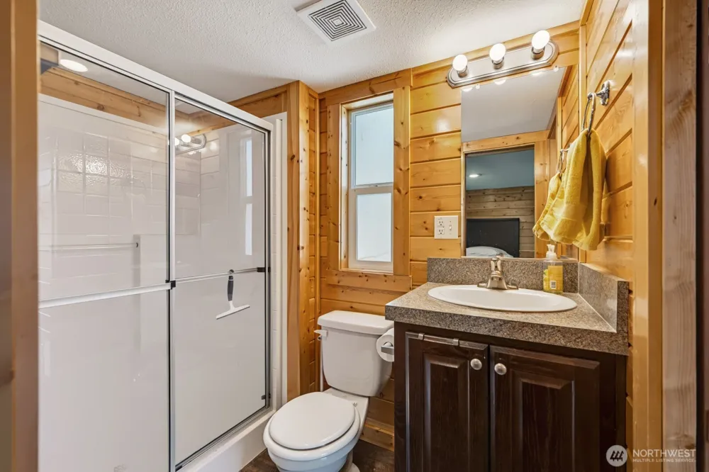 18617 W Williams Lake Road Road #35B Cheney, WA 99004