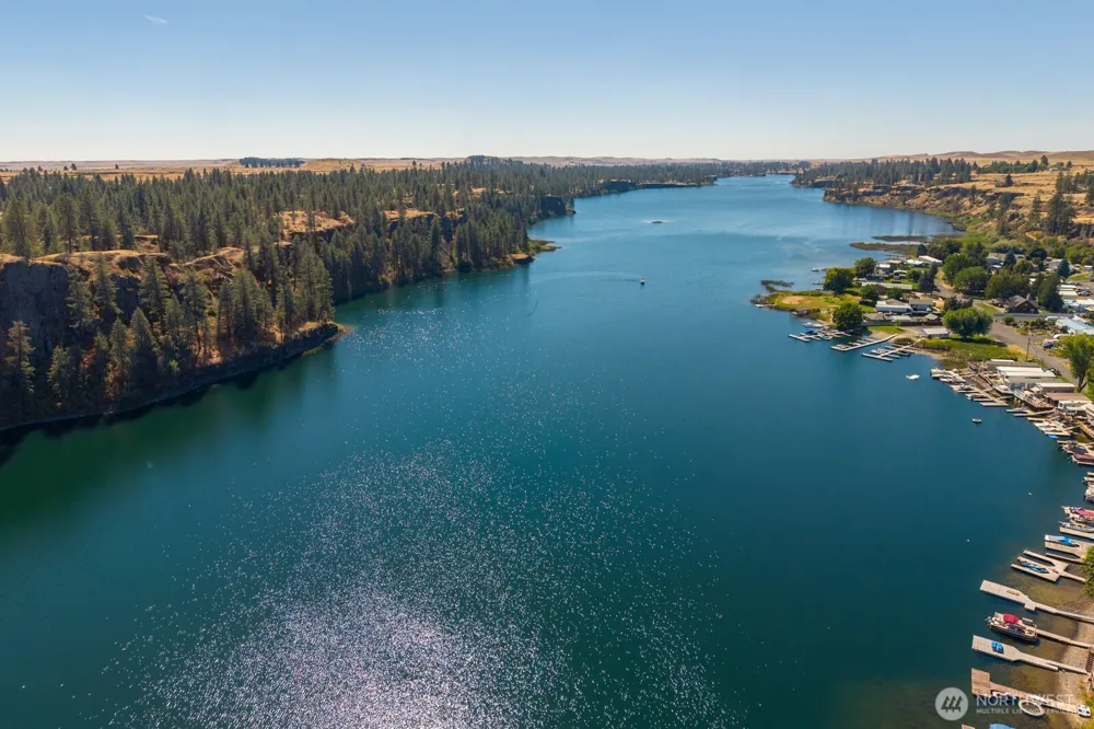 18617 W Williams Lake Road Road #35B Cheney, WA 99004