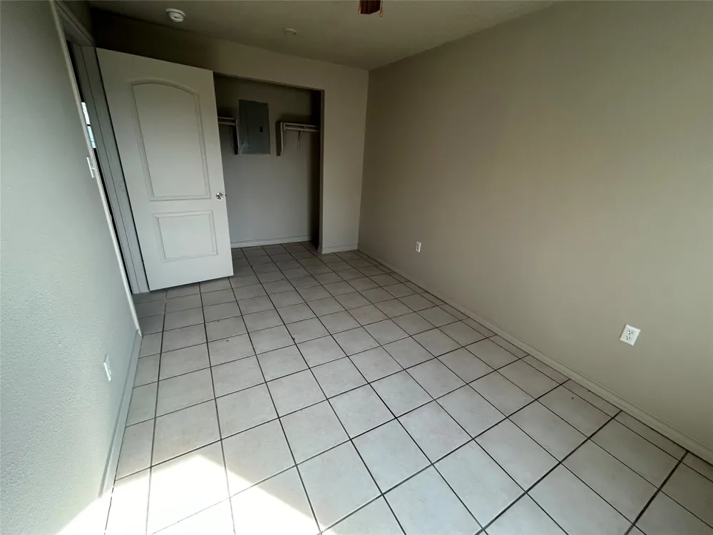 4806 Navarro Creek Road #A Del Valle, TX 78617