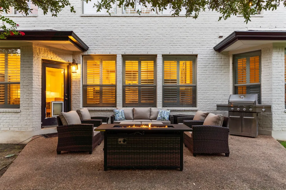 842 Sunfish Street Lakeway, TX 78734