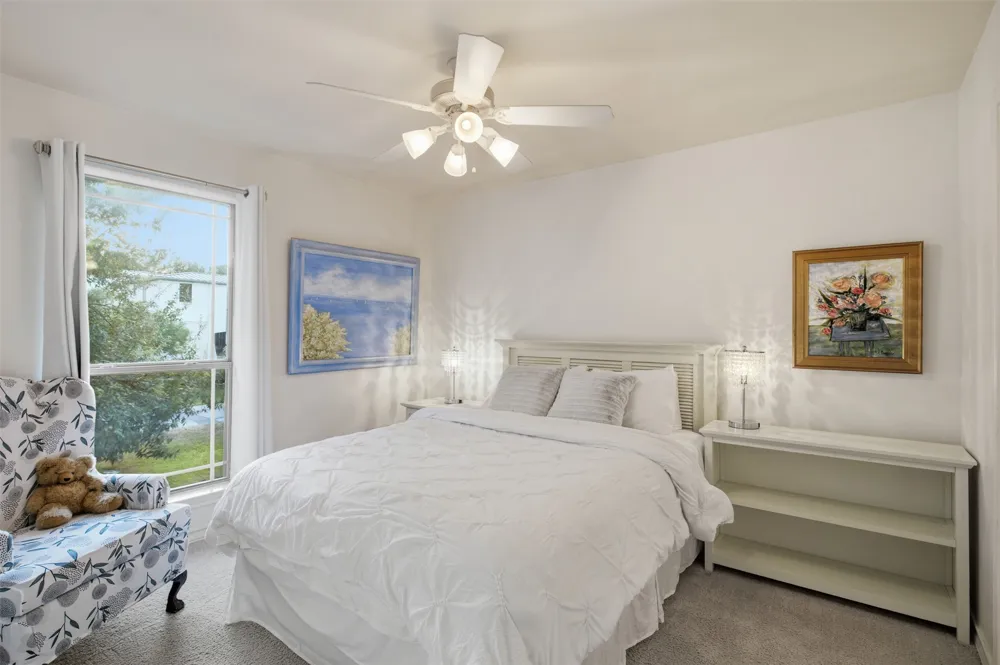 842 Sunfish Street Lakeway, TX 78734