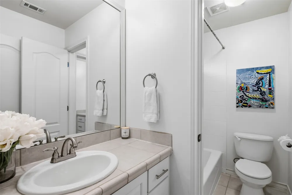 842 Sunfish Street Lakeway, TX 78734