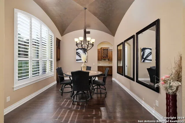 1148 Mission Way Canyon, TX 78133