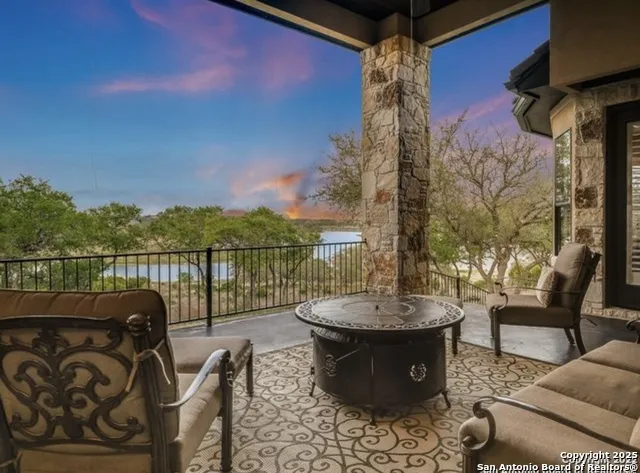 1148 Mission Way Canyon, TX 78133