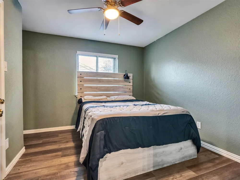 1208 Piney Woods Drive Friendswood, TX 77546