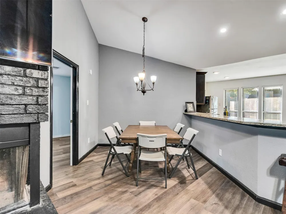 1208 Piney Woods Drive Friendswood, TX 77546