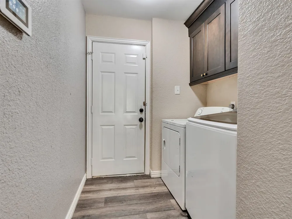 1208 Piney Woods Drive Friendswood, TX 77546